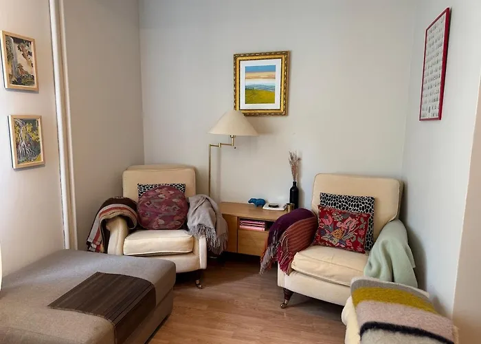 Apartamento Comforting, Warm And Easy To Get Anywhere *